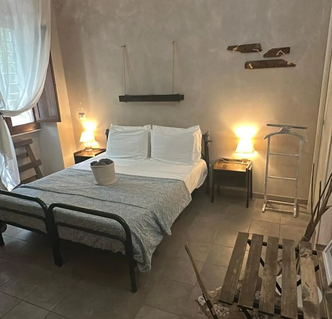 - Il Casale Toscano - 1900Mt From The Tower Of Pisa & Trains Station - Free Parking - No Breakfast - No Air Conditioning But Fan - Only Self Check-In Access From 3 Pm Italië