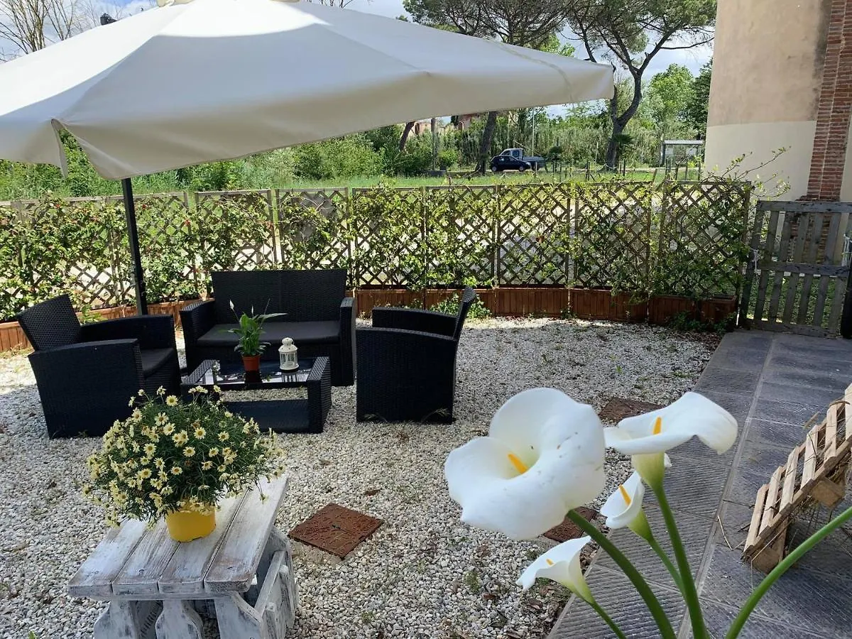 Il Casale Toscano: Pisa Tower Proximity with Self Check-In 0*,  Italy