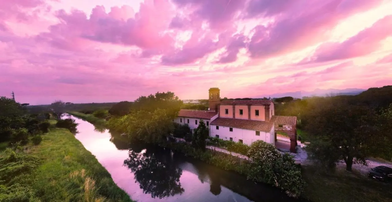 Country house Il Casale Toscano: Pisa Tower Proximity with Self Check-In