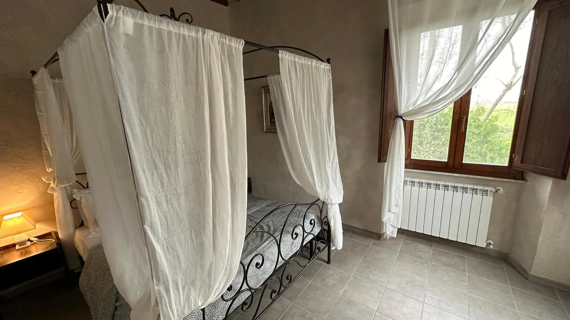Il Casale Toscano: Pisa Tower Proximity with Self Check-In